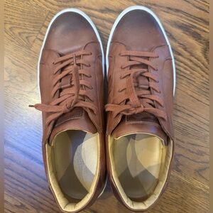 To Boot New York DEVIN Sneaker Brown Size 12
MAKE AN OFFER!